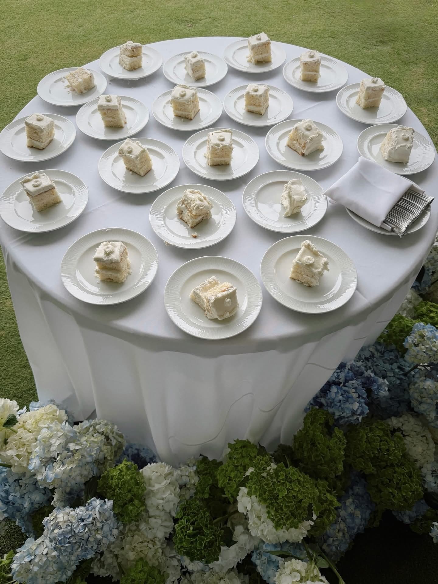 let them eat cake